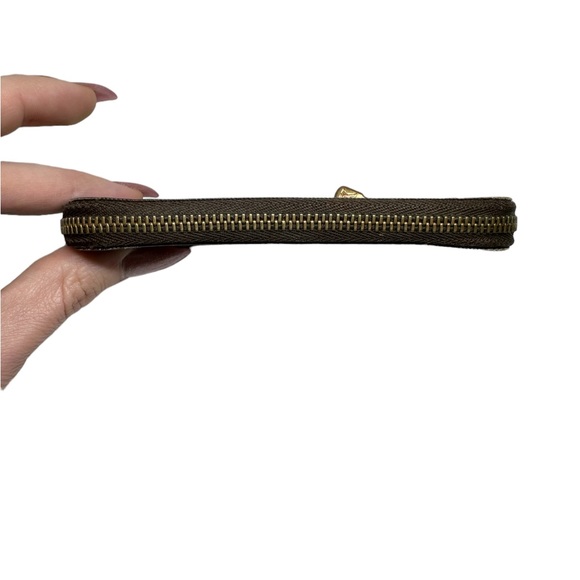 LOUIS VUITTON VINTAGE ZIPPY MONOGRAM 6 KEY CASE/CARD HOLDER - Picture 4 of 14